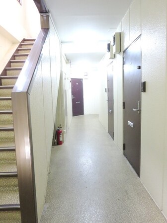 オークスヒヤマの物件内観写真